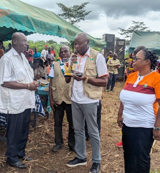 MISE EN OEUVRE DU PDC2V : L’ANADER SALUE L’OUVERTURE D’UN CENTRE DE DEVELOPPEMENT VIVRIER A GOHOUNFLA