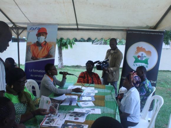 L’ANADER PRÉSENTE LES OPPORTUNITÉS D’EMPLOI ET D’AUTO-EMPLOI DANS LE SECTEUR AGRICOLE AUX JEUNES DE L’INDÉNIÉ-DJUABLIN