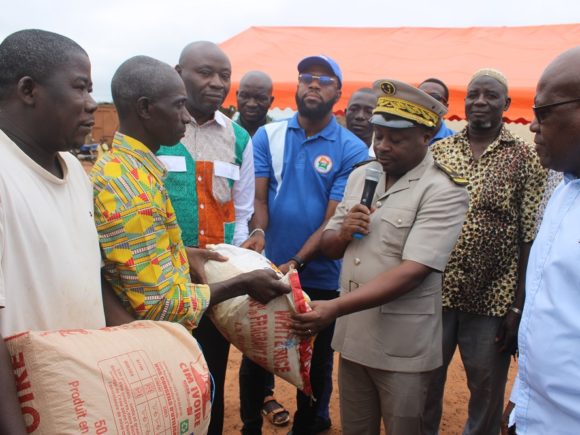 L’ANADER CONTRIBUE À LA VIABILITÉ DES CANTINES SCOLAIRE À DIÉGONÉFLA   
