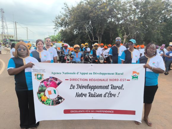 LA DR NORD-EST DE L’ANADER CÉLÈBRE L’INDÉPENDANCE DE LA CÔTE D’IVOIRE À BONDOUKOU